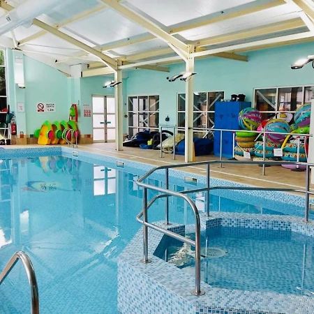 Be Our Guest Hotel Cresswell  ภายนอก รูปภาพ